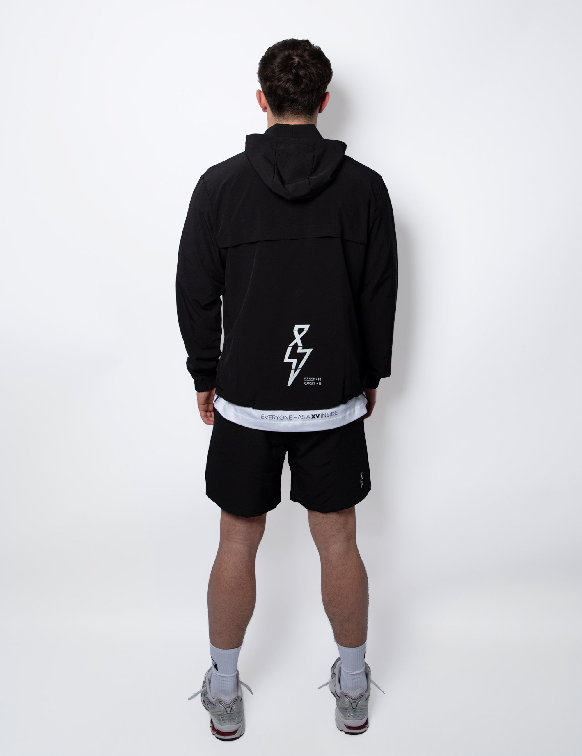 XV Stormbreaker - Black